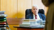 Отстраненият шеф на метрото Стоян Братоев отрече да има здравословни проблеми