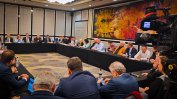 Кабинетът бави ключови наредби срещу хазартната зависимост, но иначе ще я бори