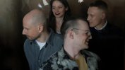 Руската прокуратура преследва журналисти, работили с Навални, година след смъртта му