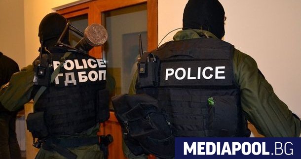 Главната дирекция Борба с организираната престъпност ГДБОП е арестувала двама