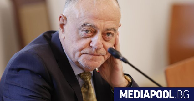 На финала за приемането ни в еврозоната президентът Румен Радев