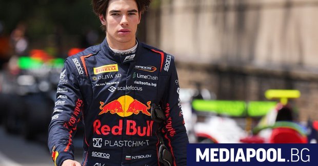 Българинът Никола Цолов беше безапелационен в неделното състезание от Формура