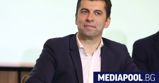 Министерството на финансите заедно с ГЕРБ Пеевски БСП и ИТН