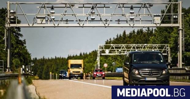 По германските аутобани и магистрали настъпи хаос след като Google