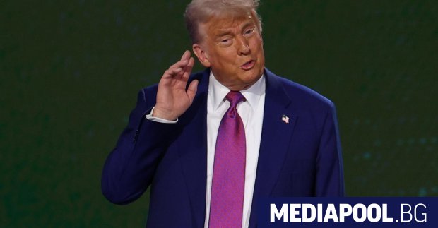 Американският президент Доналд Тръмп ще проведе телефонен разговор с руския
