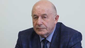 "Червен" полковник поема Агенцията за бежанците