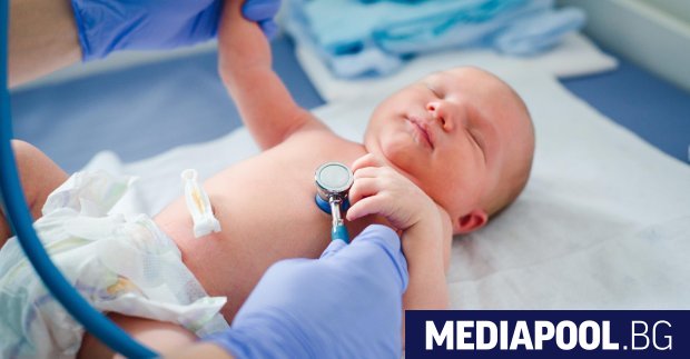 Всяко бебе в Англия ще премине ДНК скрининг за да