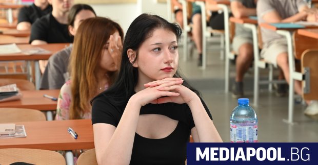 55 000 десетокласници ще се явят на Националните външни оценявания