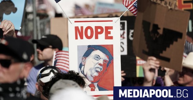 Човек издъхна от раните си след като е бил прострелян