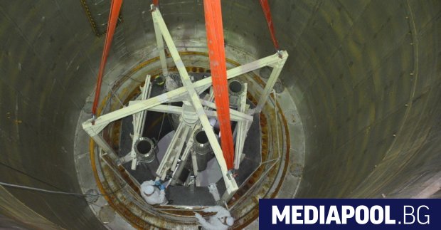 Демонтажът на малките реактори ВВЕР 440 на АЕЦ Козлодуй навлиза тази
