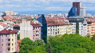 С около 200 ще се увеличат работещите в районните администрации в София