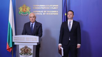 Правителството не очаква голям скок на цената на бензина. Няма пряка военна опасност и изтичане на радиация