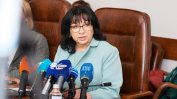 Министър Петкова не казва колко е бюджетният дефицит в края на май