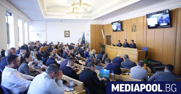 С помощта на гласовете на общински съветник от Продължаваме промяната