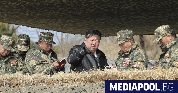 Севернокорейският лидер Ким Чен ун призова войниците си да се подготвят