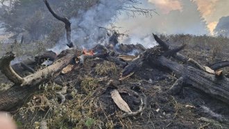 Продължава гасенето на пожара в Рила