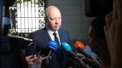 Желязков очаква извинение от Мицкоски за "лъва и мишката"