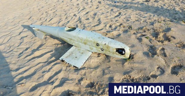 Военен дрон беше открит и унищожен на плажа Хармани край