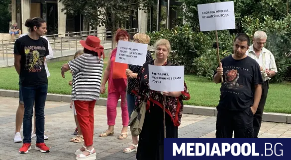 Ще блокираме страната Искаме нормален живот Кнежа ли е центърът