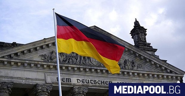 Германия може да бъде принудена да върне задължителната военна служба
