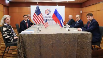 Рубио и Лавров подготвят срещата между Тръмп и Путин в Анкъридж