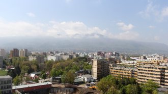 Млади учени от БАН могат да останат без жилища