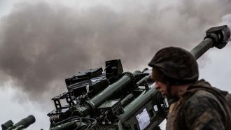 НАТО ще координира редовни и големи доставки на оръжие за Украйна, закупено в САЩ