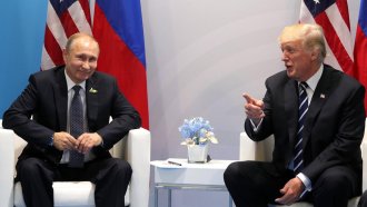 Срещата между Тръмп и Путин ще се проведе със или без Зеленски