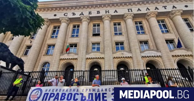 Фейсбук страницата на гражданската инициатива Правосъдие за всеки е била