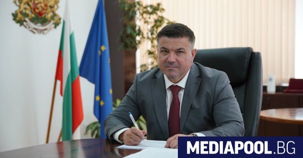 Областният управител на област Разград Владимир Димитров е с прекратено