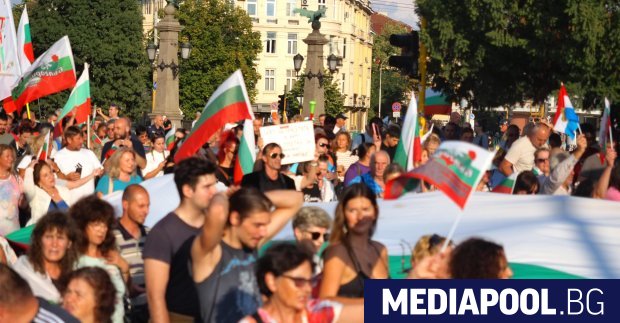 Национален антиправителствен протест свикан от партия Възраждане и няколко граждански
