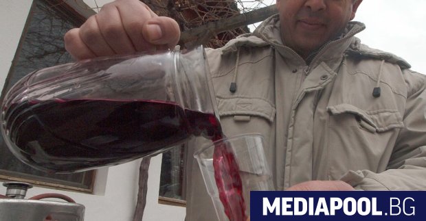 Kови правила се въвеждат за любителите на домашното вино и