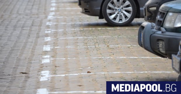 Паркирането в София да поскъпне двойно синята зона да се