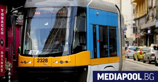 Хиляди глоби за нередовни пътници в градския транспорт подписва на