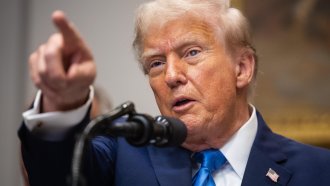 Тръмп: Украйна може да си върне цялата територия, Русия е "хартиен тигър"