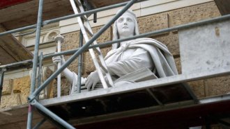 Българската криза с върховенството на закона може да стане следващият голям проблем за Европа