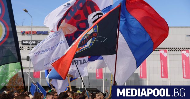 Полицията в Сърбия арестува мъж заради призиви за насилствена промяна