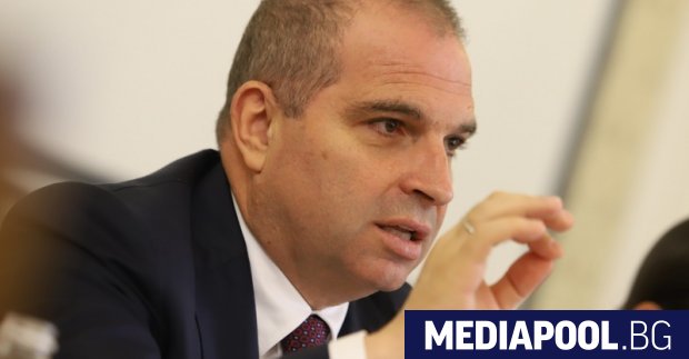 През април 2026 г може да започнат редовни директни полети