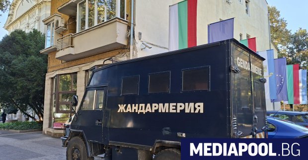 Жандармерия блокира в понеделник сградата на Община Пловдив   Според