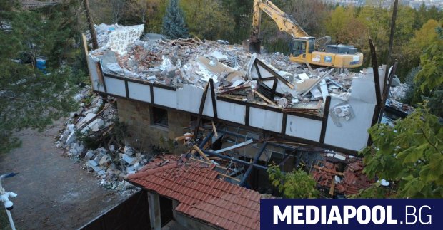 Бившата резиденция на бившия лидер на ДПС д р Ахмед Доган