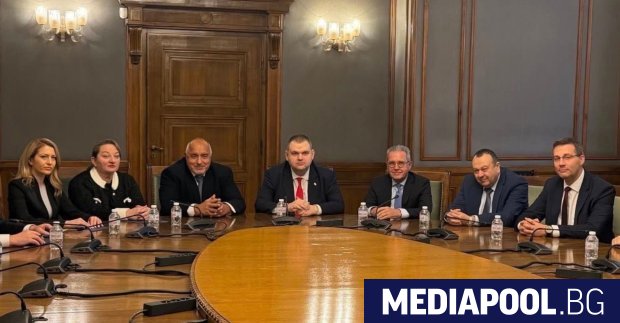 Преформатирането на властта не се оказа дори проформатиране а промяна