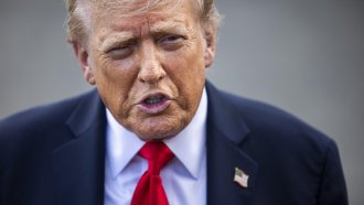 Тръмп предложи изключването на Испания от НАТО