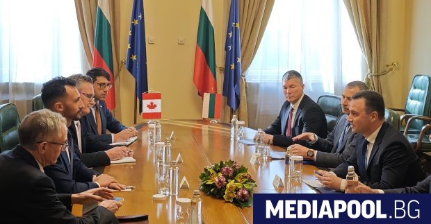 Канадски консорциум ще следи дали се изпълняват в срок всички