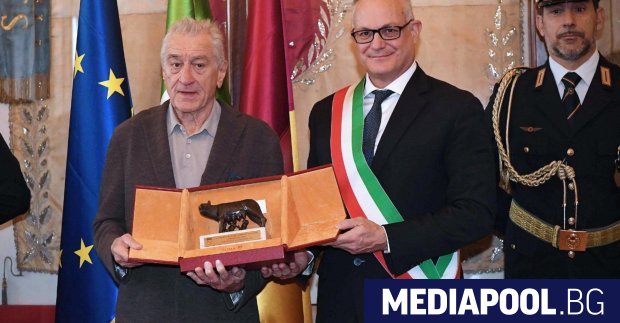 Американската кинозвезда Робърт де Ниро се впусна в битката срещу