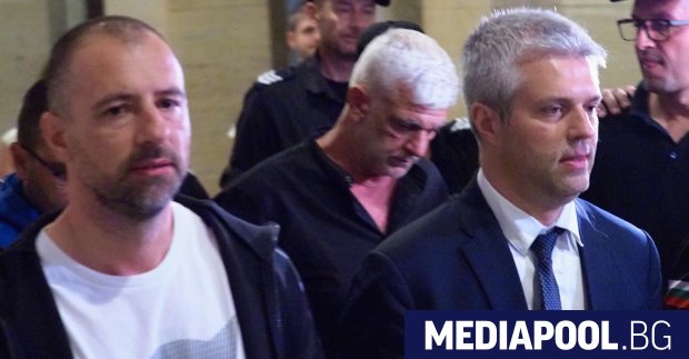 Мистериозен депутат чието име и инициали се пазят в тайна