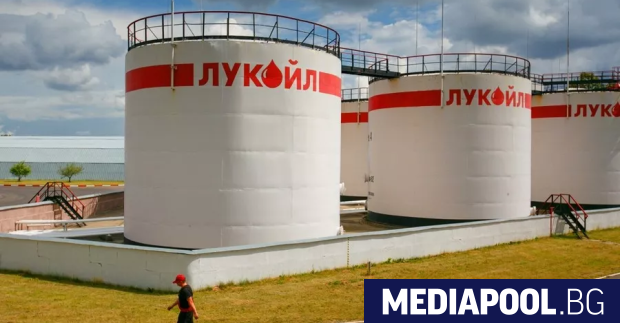 Петролната рафинерия Петротел в румънския град Плоещ собственост на най голямата