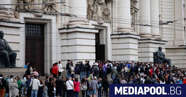 България е в ситуация на недостиг на специалисти в почти