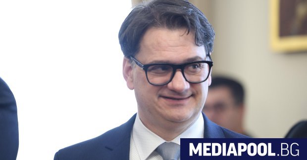 Съюзът на артистите в България САБ поиска оставките на министъра