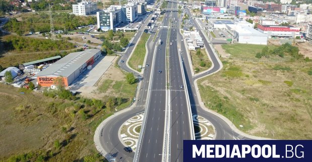 Кметът на София Васил Терзиев алармира че съкращаването на финансирането