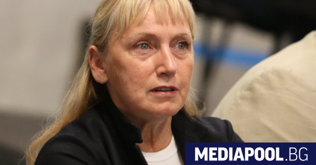 Евродепутатът Елена Йончева отказа да отговори на въпроса на Mediapool